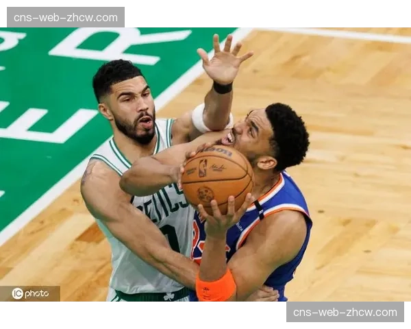 战报：凯尔特人加时险胜独行侠，塔图姆关键封盖锁定胜局